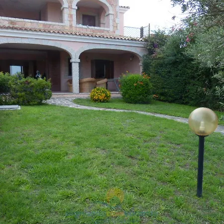 Villetta Mare San Teodoro Διαμέρισμα *